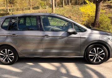 VW Golf Sportsvan 101.500 km 8.400 &euro; Witten 58454