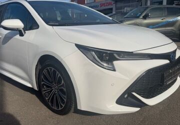 Toyota Corolla 33.225 km 22.900 &euro; Gelsenkirchen 45891