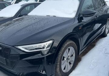 Audi e-tron 61.926 km 37.860 &euro; Hagen 58091