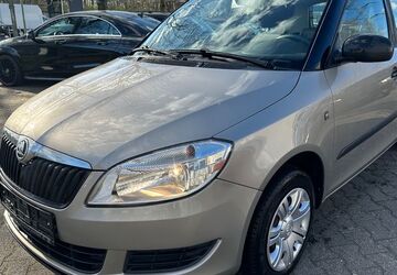 Skoda Fabia 179.898 km 2.790 &euro; Essen 45356