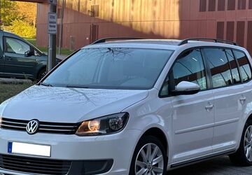 VW Touran 170.500 km 8.890 &euro; Herne 44623