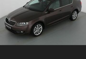 Skoda Octavia 126.000 km 12.000 &euro; Essen 45127