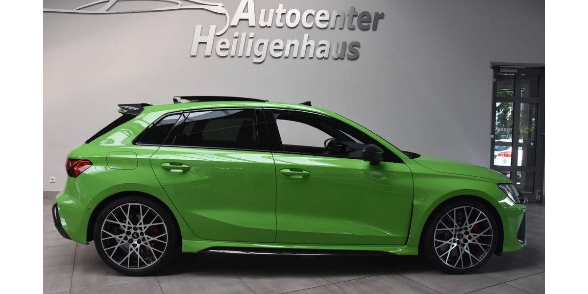 Audi RS3 2.121 km 66.480 &euro; Heiligenhaus 42579