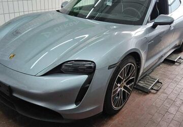 Porsche Taycan 9.371 km 65.864 &euro; Hagen 58091