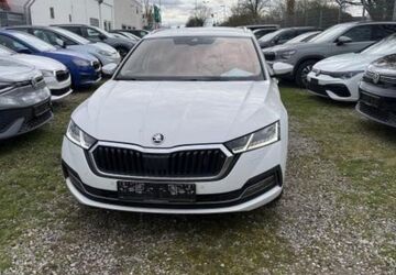 Skoda Octavia 174.300 km 14.990 &euro; Mülheim an der Ruhr 45478