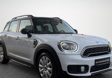 Mini Cooper SD Countryman 86.159 km 19.990 &euro; Gelsenkirchen 45892