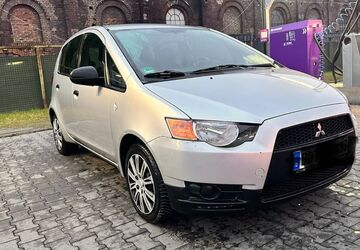 Mitsubishi Colt 108.000 km 2.959 &euro; Herne 44623