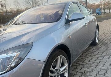 Opel Insignia 158.000 km 4.550 &euro; Marl 45768