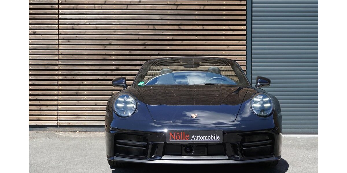 Porsche 911 Carrera S Matrix 360° Bose Carbon PPF NP209t 5.890 km 174.700 &euro; Wuppertal 42327