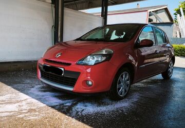 Renault Clio 236.000 km 1.800 &euro; Wuppertal 42349