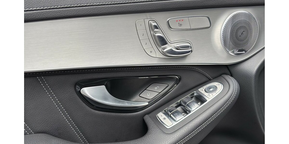 Mercedes-Benz GLC 63 AMG 4M MBUX Pano Driver´s Burm 360° Perf-AG 54.928 km 53.900 &euro; Wuppertal 42327