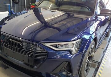 Audi e-tron 39.997 km 44.960 &euro; Hagen 58091