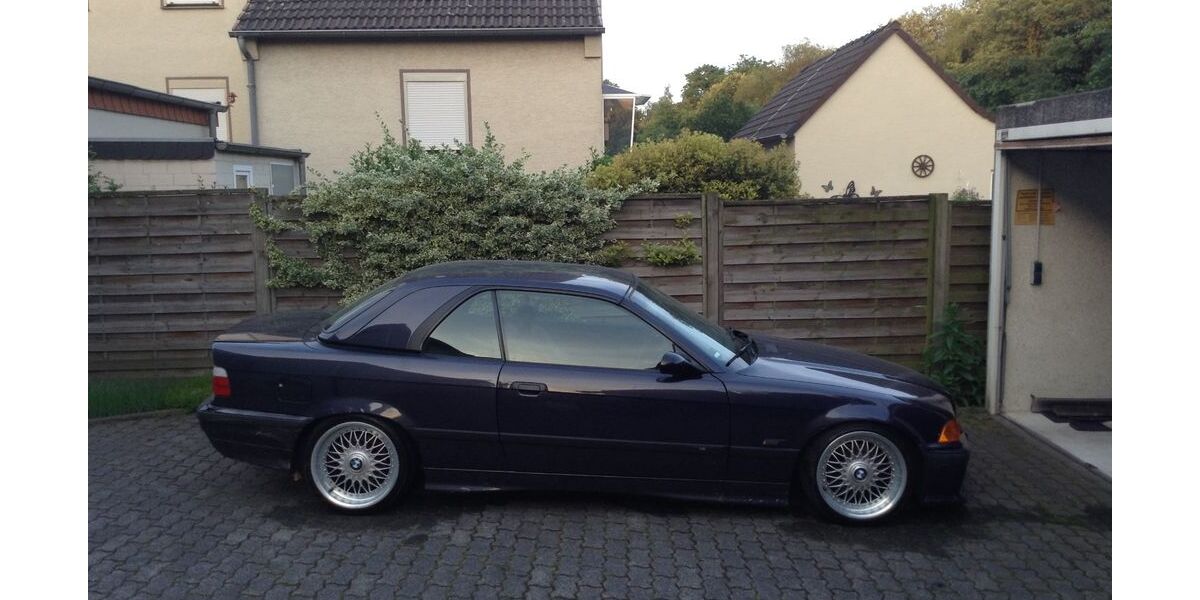 BMW 328 220.000 km 10.999 &euro; Recklinghausen 45655