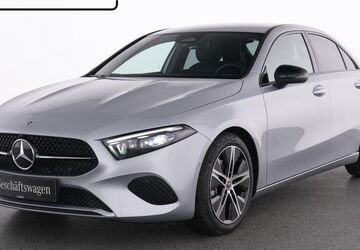 Mercedes-Benz A 180 4.985 km 32.750 &euro; Essen 45309