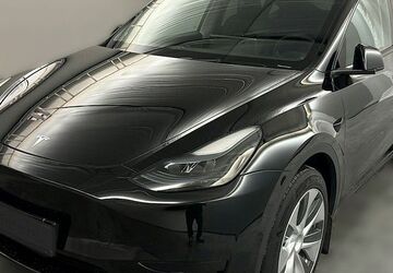 Tesla Model Y 57.600 km 33.900 &euro; Bochum 44803