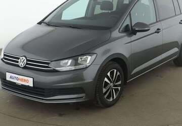 VW Touran 62.151 km 22.420 &euro; Essen 45141