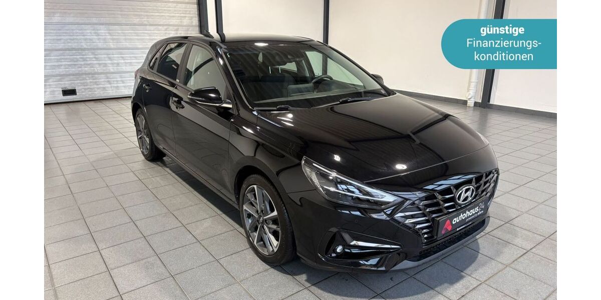 Hyundai i30 42.801 km 15.790 &euro; Wuppertal 42287