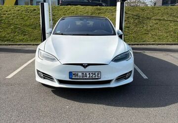 Tesla Model S 242.000 km 21.000 &euro; Mülheim 45475