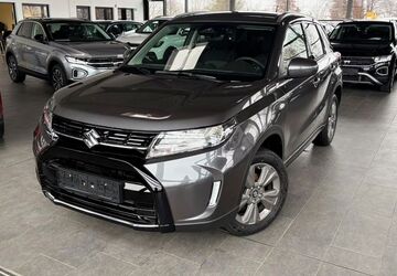 Suzuki Vitara 3.721 km 23.370 &euro; Lünen 44536