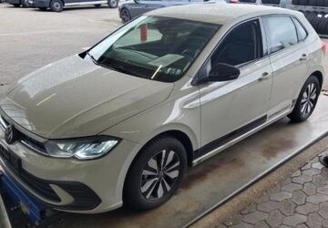 VW Polo 8.438 km 22.450 &euro; Essen 45307