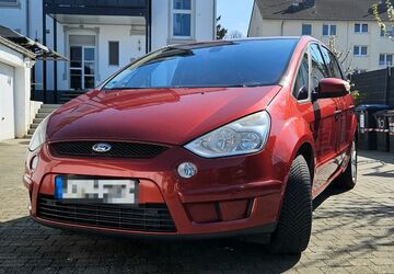 Ford S-Max 261.286 km 4.200 &euro; Hattingen 45527