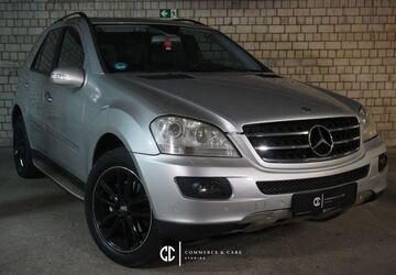 Mercedes-Benz ML 320 303.000 km 4.000 &euro; Wuppertal 42285