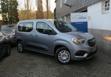 Opel Combo 22.577 km 20.990 &euro; Wuppertal 42109