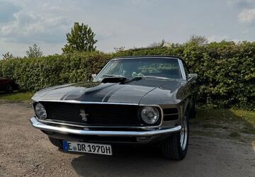 Ford Mustang 77.877 km 50.000 &euro; Essen 45357