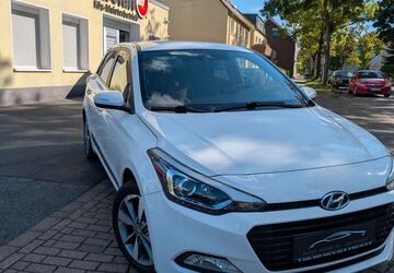 Hyundai i20 51.268 km 10.900 &euro; Herne 44625