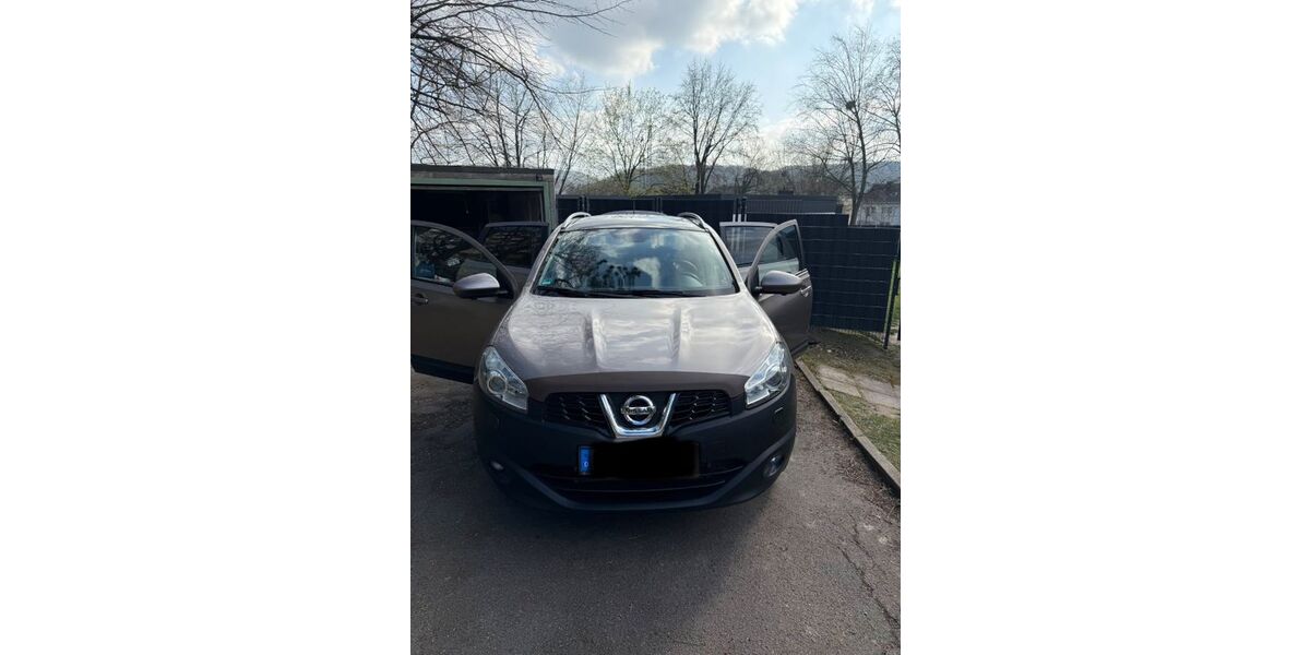 Nissan Qashqai+2 262.000 km 5.500 &euro; Hagen 58119