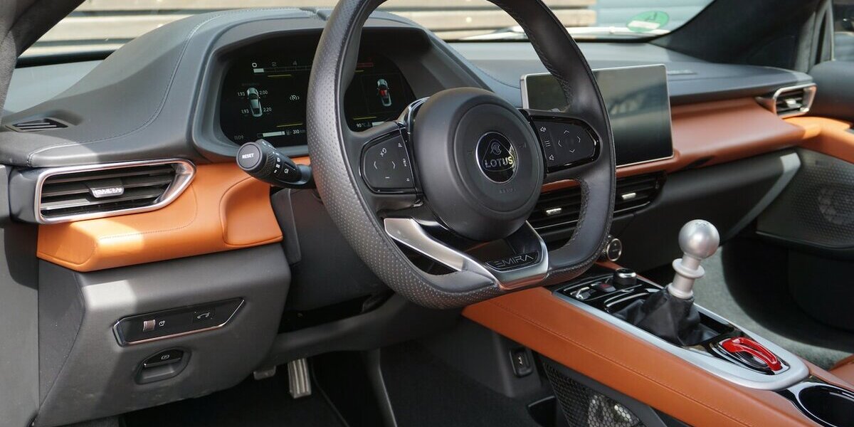 Lotus Emira V6 First Edition Leder Carplay Kamera 9.589 km 86.500 &euro; Wuppertal 42327