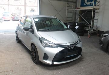 Toyota Yaris 69.312 km 8.999 &euro; Bochum 44867