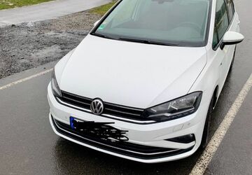 VW Golf Sportsvan 129.856 km 10.640 &euro; Dortmund 44379