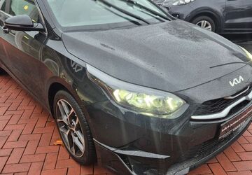 Kia ceed / Ceed 31.898 km 20.490 &euro; Datteln 45711