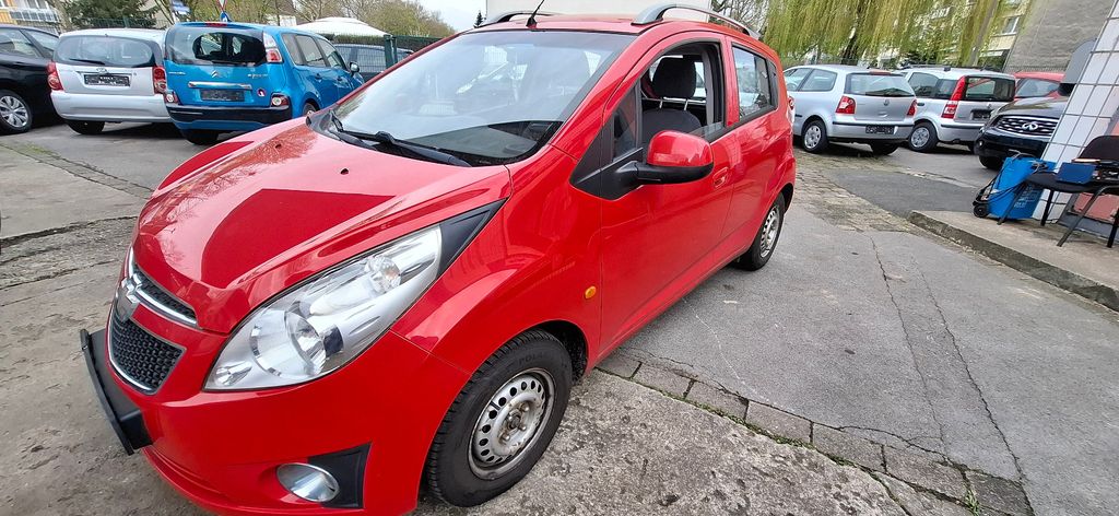 Chevrolet Spark 88.400 km 3.500 &euro; Dortmund 44339