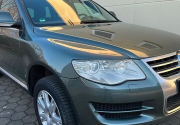VW Touareg 148.000 km 9.900 &euro; Hattingen 45527