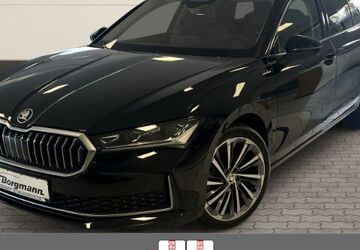 Skoda Superb 13.295 km 43.850 &euro; Dorsten 46282