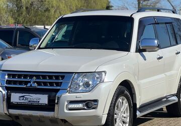 Mitsubishi Pajero 159.000 km 24.900 &euro; Olfen 59399