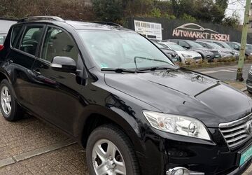 Toyota RAV 4 200.000 km 6.999 &euro; Essen 45355