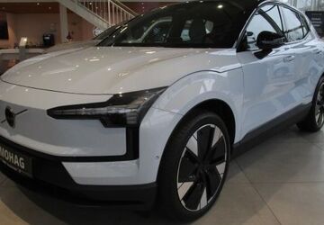 Volvo EX30 13.000 km 39.990 &euro; Gelsenkirchen 45891