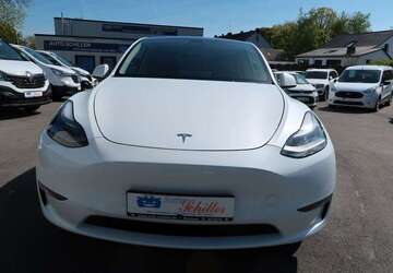 Tesla Model Y 43.200 km 33.600 &euro; Bochum 44803