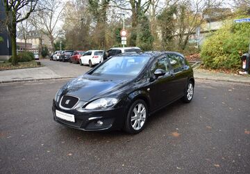 Seat Leon 140.300 km 5.900 &euro; Essen 45276
