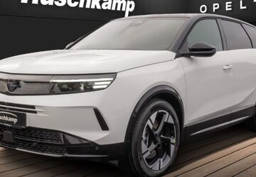 Opel Grandland (X) 4.155 km 41.880 &euro; Dortmund 44145