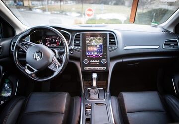 Renault Megane 122.000 km 12.900 &euro; Herne 44625