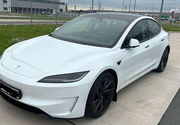 Tesla Model 3 29.000 km 50.000 &euro; Wuppertal 42109