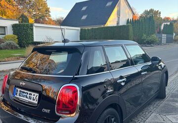 Mini ONE 99.800 km 11.800 &euro; Dortmund 44141