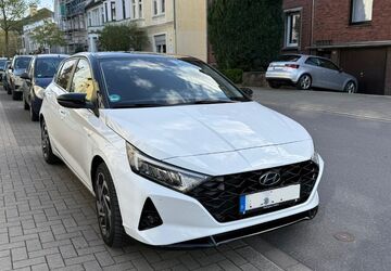 Hyundai i20 34.500 km 18.100 &euro; Recklinghausen 45657