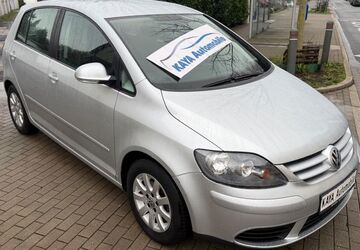 VW Golf 148.000 km 3.690 &euro; Essen 45359