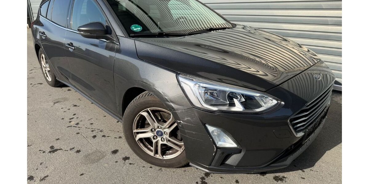 Ford Focus 87.522 km 10.750 &euro; Wuppertal 42285