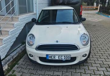 Mini ONE 120.000 km 7.000 &euro; Oberhausen 46045